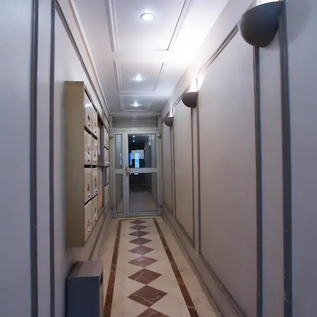 Marais Coeur Historique Apartment Paris